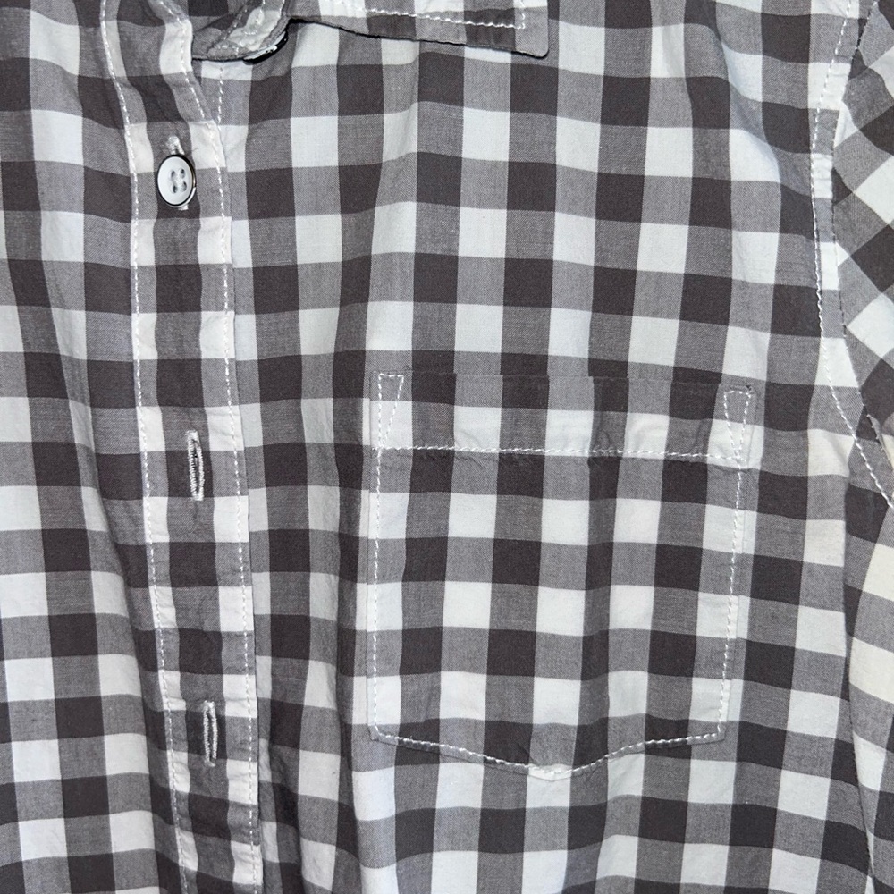 GAP Top - Picture 2 of 4